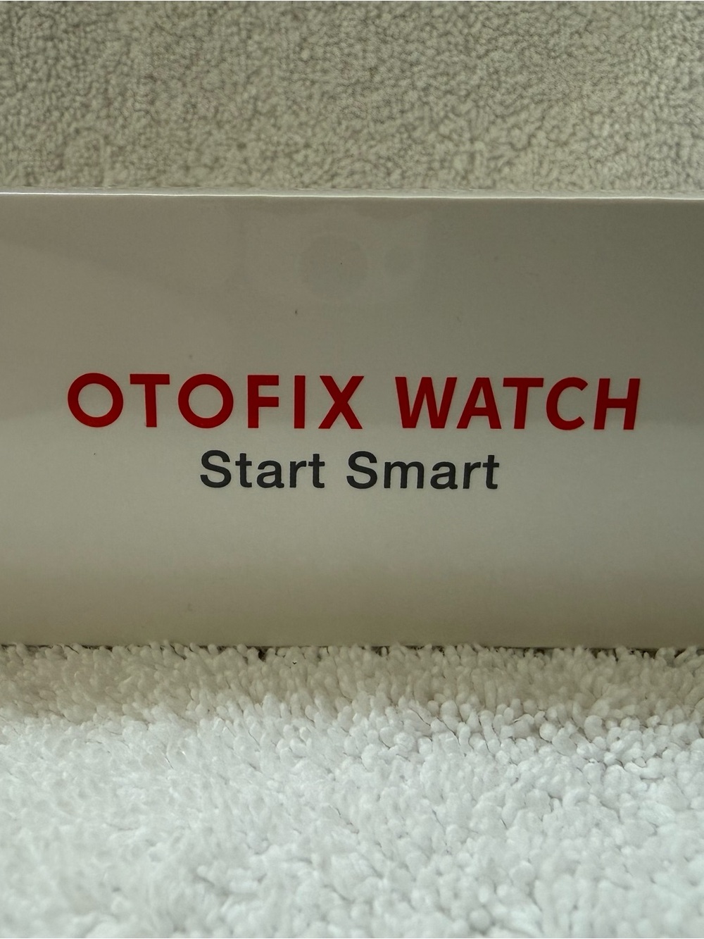 Smartwatch in White — Versatile Everyday Wear - Picture 8 of 9